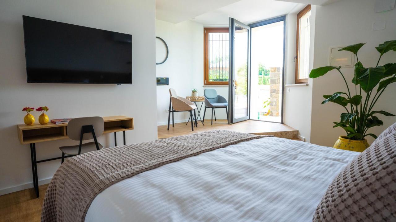 Maravida Vacation Rooms Dobrovo Eksteriør billede